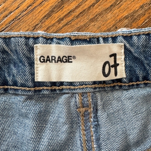 Garage size 7 American flag Jean shorts - Picture 3 of 3